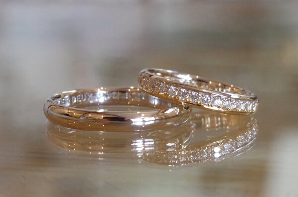 １色と２色で作った甲丸の結婚指輪