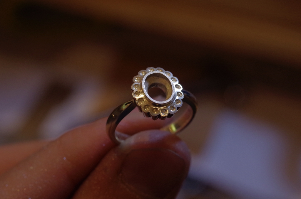 オーダーメイド　婚約指輪　制作風景