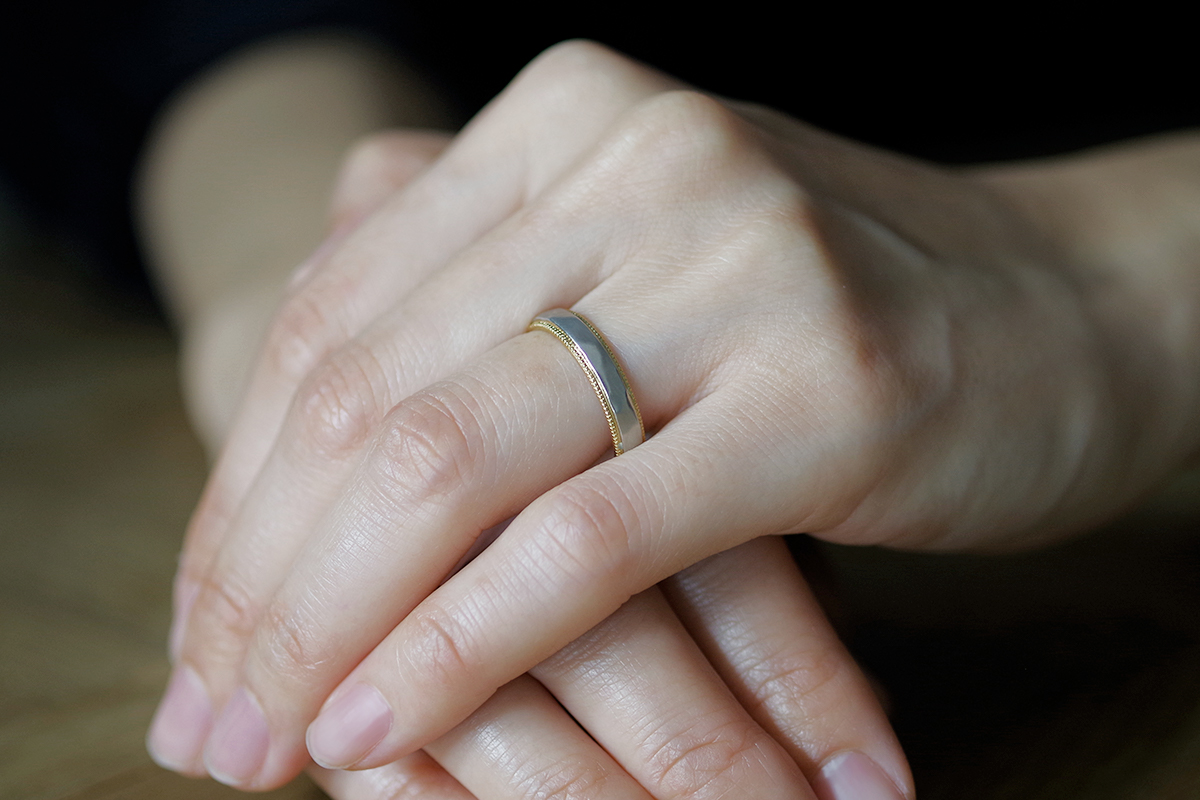 結婚指輪　オーダーメイド　ミルグレイン　槌目　コンビネーション