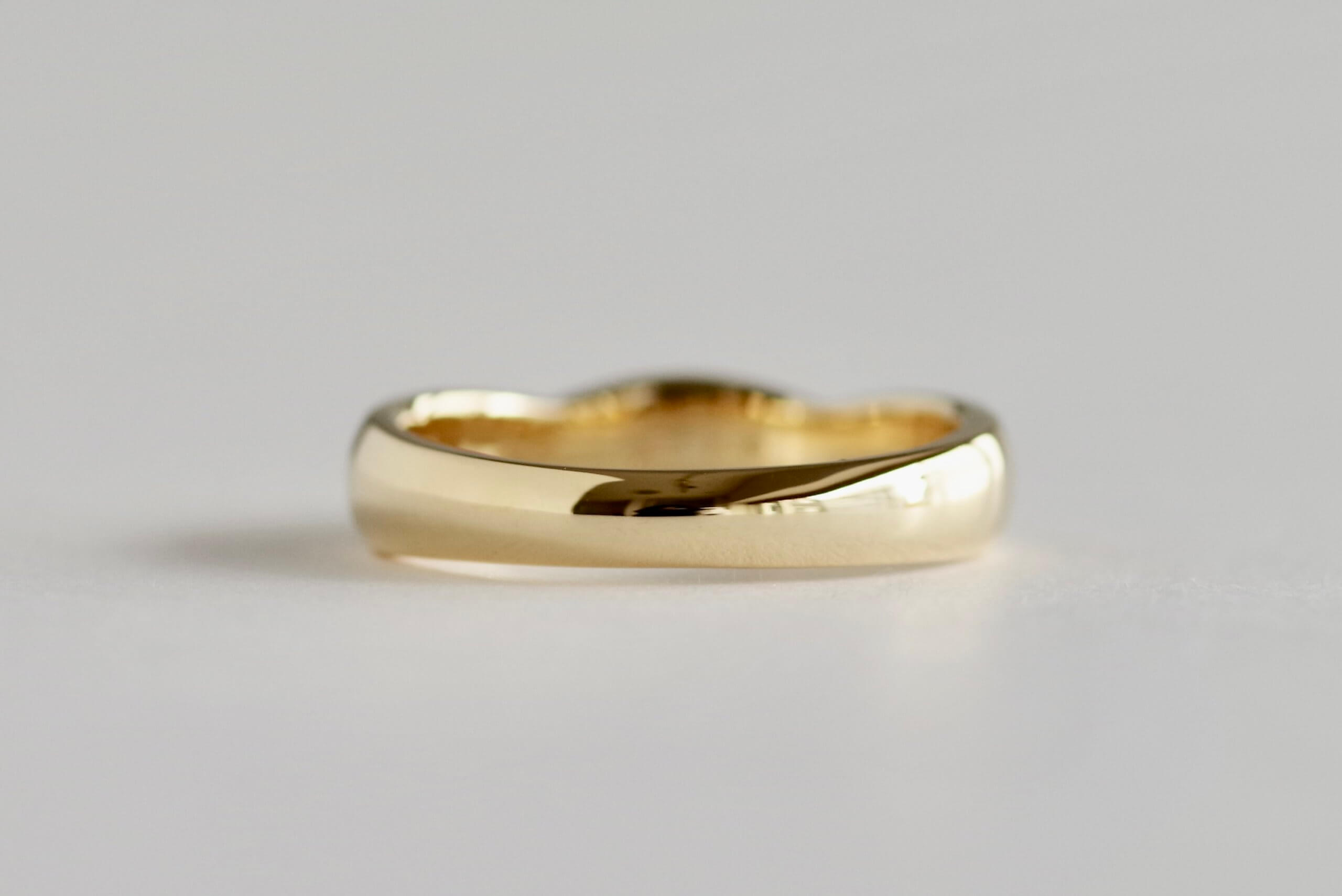結婚指輪　オーダーメイド　ツイストリング