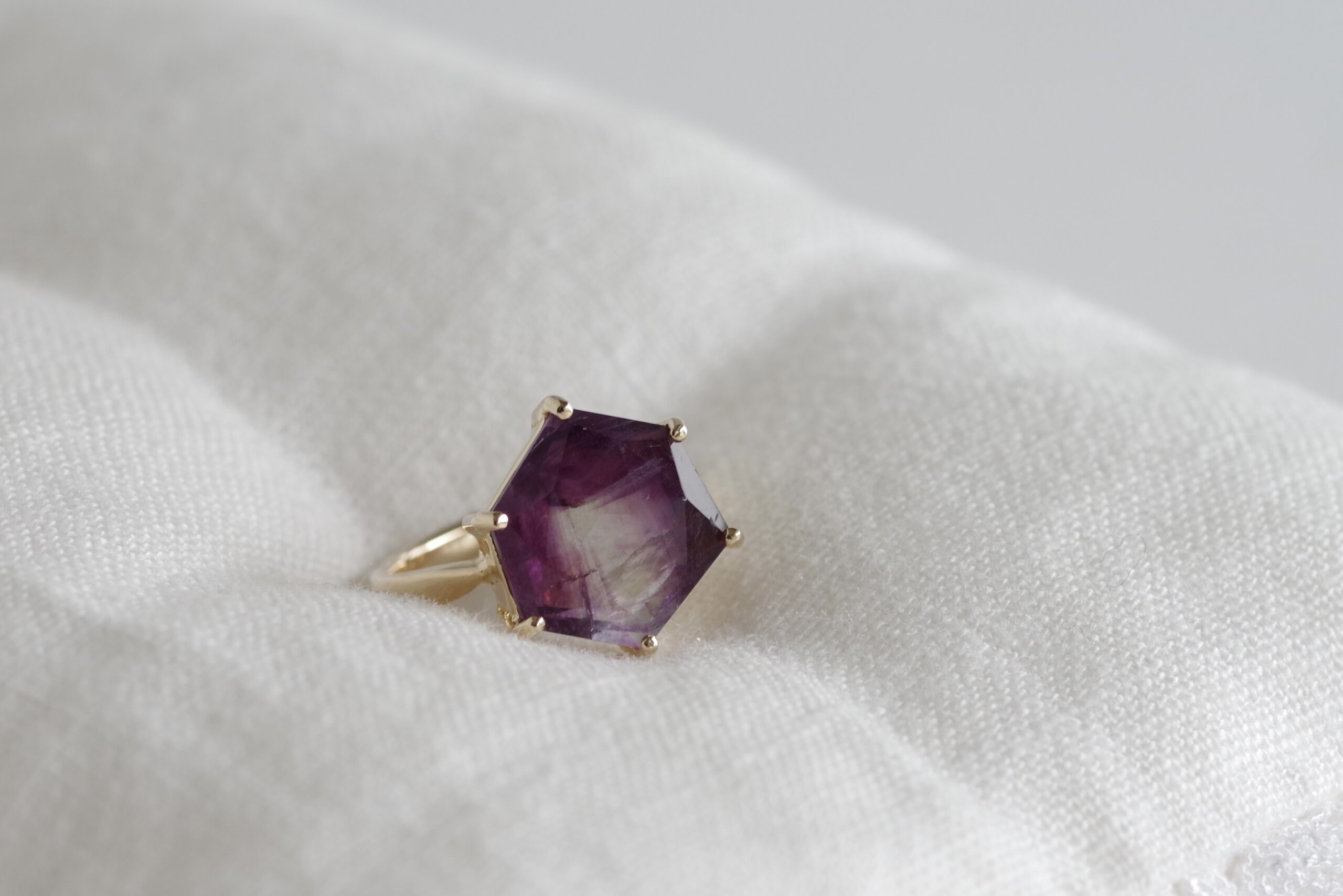 婚約指輪　オーダーメイド　フローライト