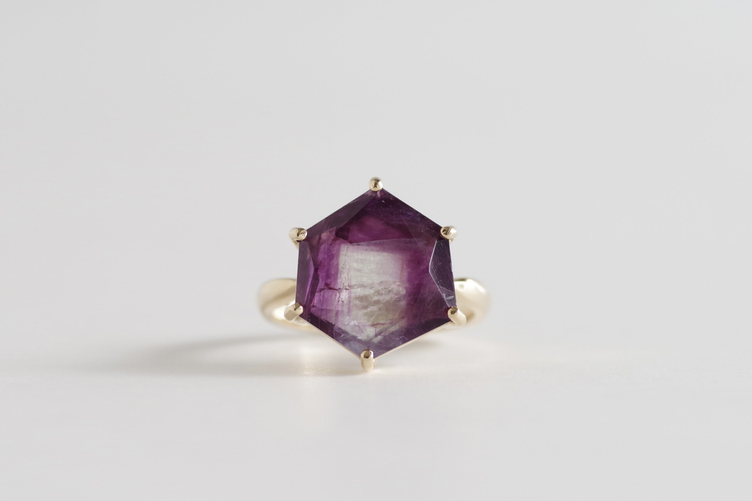 婚約指輪　オーダーメイド　フローライト